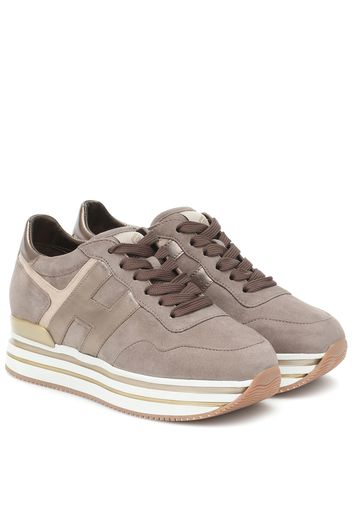 Plateau-Sneakers aus Veloursleder