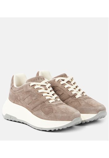 Sneakers Runner aus Veloursleder