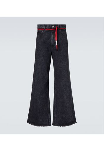 Low-Rise Wide-Leg Jeans