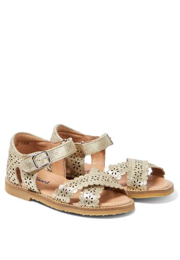 Sandalen Crossover Scallop Flower aus Metallic-Leder