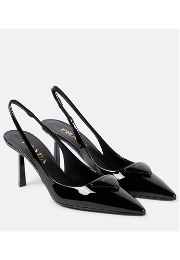 Slingback-Pumps aus Lackleder