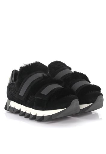 Sneaker Leder Pelz Details schwarz