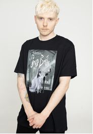 Corpse Bride - Church Posing - - T-Shirts
