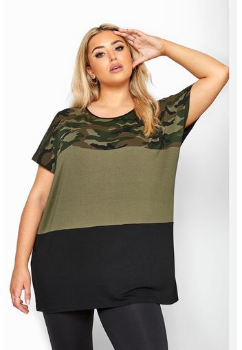 Große größen colorblocktop mit tarnmuster  khaki 42