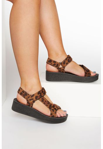 Limited collection schwarze sportliche plateausandalen mit leoparden print in extra weiter passform