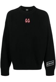 44 LABEL GROUP Kelvin logo-patch ribbed-knit jumper - Schwarz