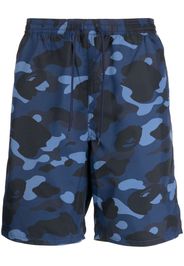 A BATHING APE® camouflage-pattern drawstring shorts - Blau