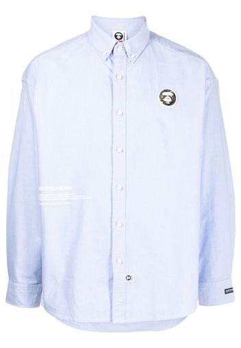 AAPE BY *A BATHING APE® logo-patch button-down shirt - Blau