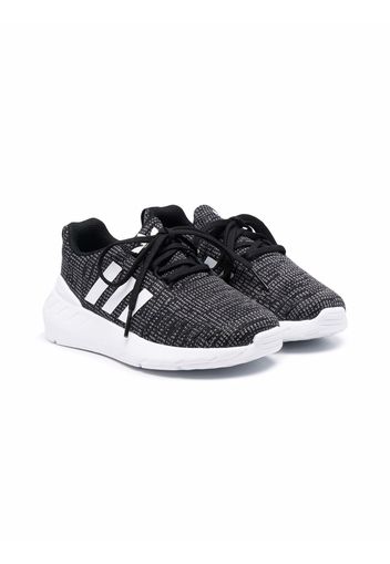 adidas Kids logo-print low-top sneakers - Schwarz