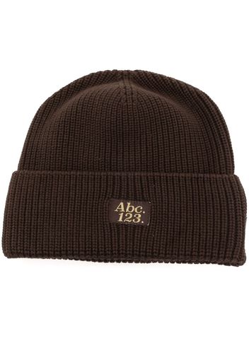 Advisory Board Crystals ribbed-knit logo-patch beanie - Braun