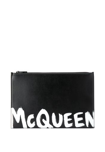 Alexander McQueen Clutch mit Logo-Print - Schwarz