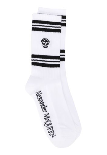 Alexander McQueen Gerippte Socken mit Totenkopf - Weiß