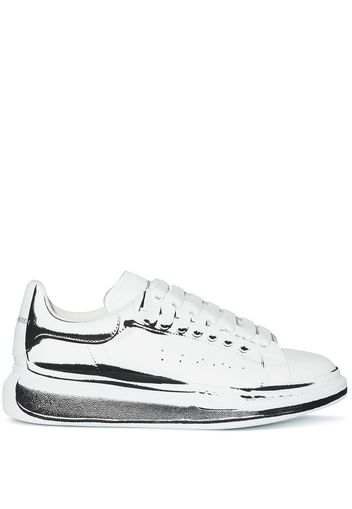 Alexander McQueen Oversized Sneakers mit Trompe-l'oeil-Print - Weiß