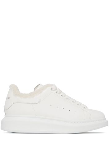 Alexander McQueen AMCQ OVERSIZED LT SNKR WHT SHRLNG LND LT - Weiß