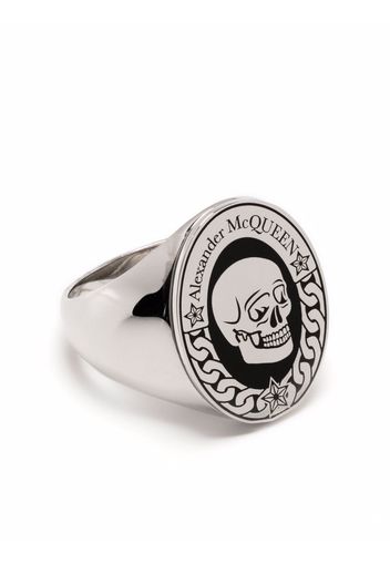 Alexander McQueen skull-logo signet ring - Silber