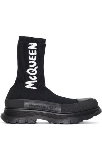 Alexander McQueen Tread sock-style boots - Schwarz