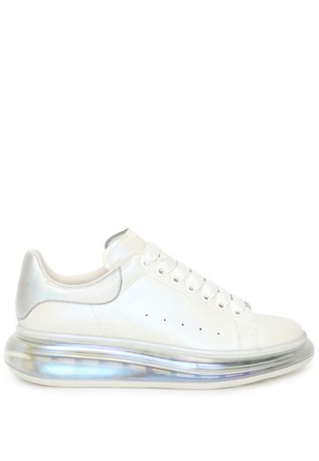 Alexander McQueen Oversized Sneakers - Weiß