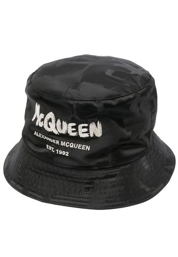 Alexander McQueen logo-print bucket hat - Schwarz