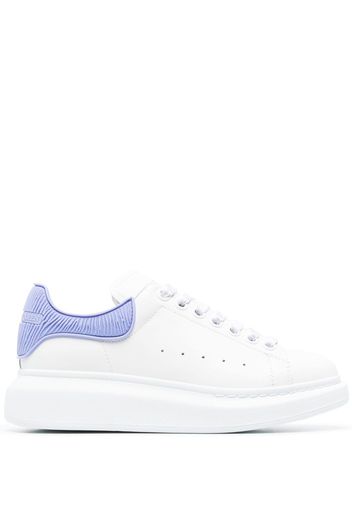 Alexander McQueen Oversized lace-up sneakers - Weiß