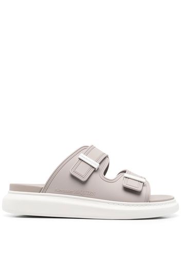 Alexander McQueen open-toe touch-strap slippers - Grau