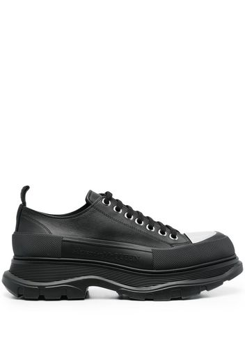 Alexander McQueen Tread metal-toecap sneakers - Schwarz