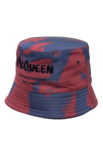 Alexander McQueen McQueen Graffiti printed bucket hat - Blau