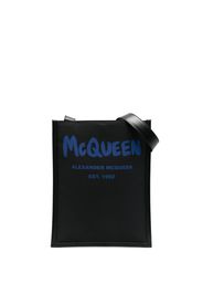 Alexander McQueen logo-print messenger bag - Schwarz