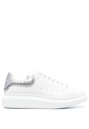 Alexander McQueen chunky low-top sneakers - Weiß