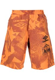 Aries x Umbro graphic-print shorts - Orange