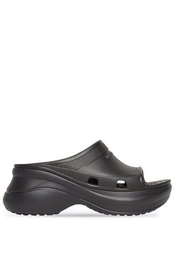 Balenciaga X Crocs perforated rubber slides - Schwarz