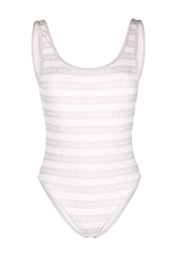 Balmain striped logo-print swimsuit - Weiß