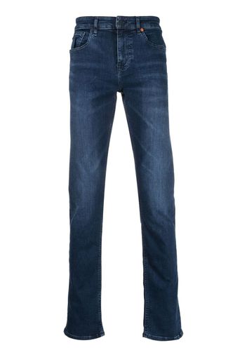 BOSS mid-wash logo-patch jeans - Blau