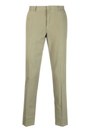 BOSS low-rise chino trousers - Grün