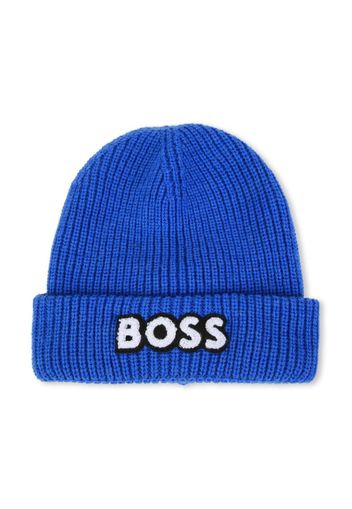 BOSS Kidswear logo-patch ribbed-knit beanie - Blau