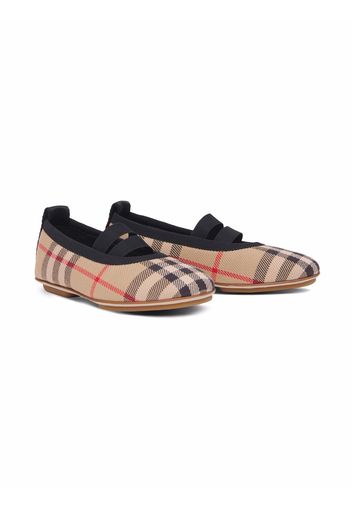 Burberry Kids logo-detail Vintage check cotton ballerina shoes - Braun