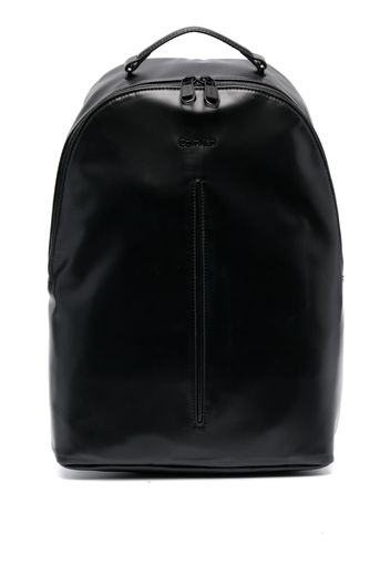 Calvin Klein embossed-logo backpack - Schwarz