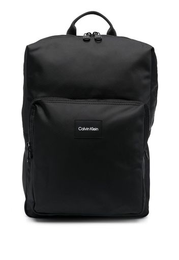 Calvin Klein Must T Squared backpack - Schwarz