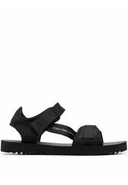 Calvin Klein logo-patch touch-strap sandals - Schwarz