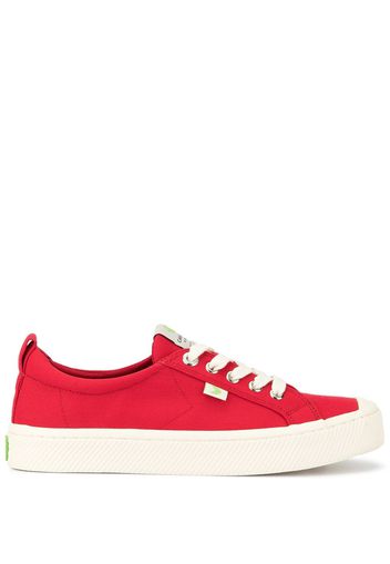 Cariuma Sneakers mit dicker Sohle - Rot