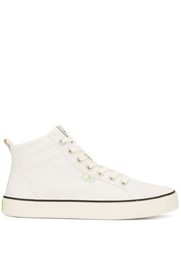 Cariuma 'OCA' High-Top-Sneakers - Weiß