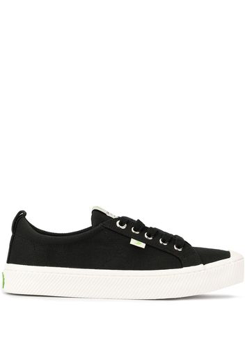 Cariuma 'OCA' Sneakers - Schwarz