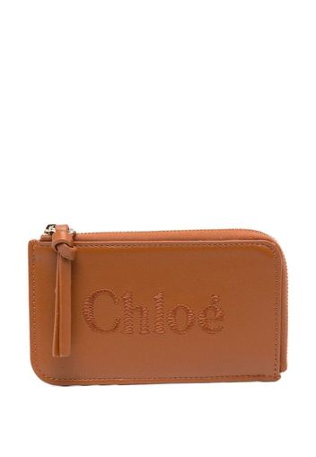 Chloé logo-embroidered zipped purse - Braun