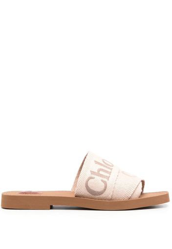 Chloé logo-embroidered slip-on sandals - Nude