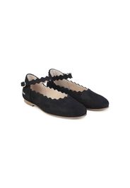 Chloé Kids scalloped-edge ballerina leather shoes - Schwarz