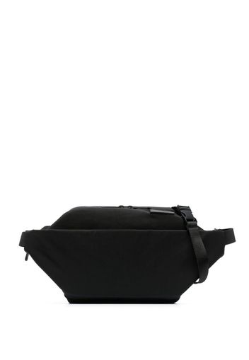 Côte&Ciel small Isarau Smooth belt bag - Schwarz