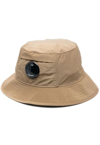 C.P. Company Lens-detail bucket hat - Nude