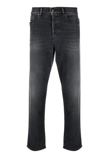 Diesel logo-patch straight-leg jeans - Schwarz