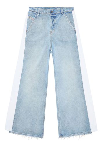 Diesel Jeans mit Galonstreifen - 01 BLUE