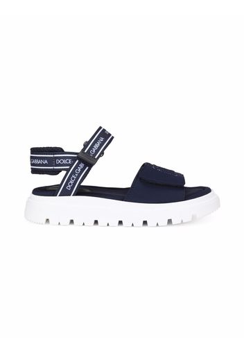 Dolce & Gabbana Kids logo-strap flatform sandals - Blau