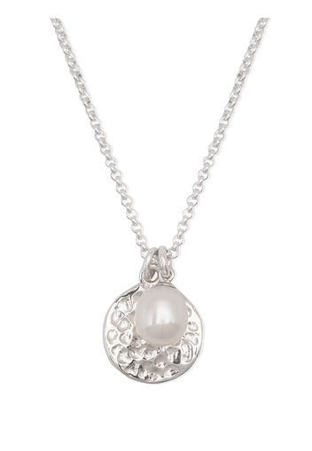 DOWER AND HALL hammered disc pearl pendant necklace - Silber